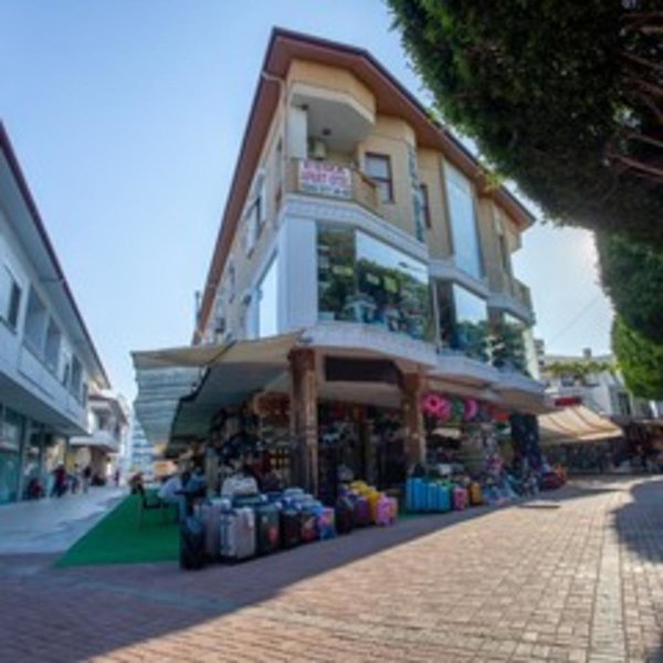 Esma Apart Otel in Avsallar, Antalya Außenaufnahme