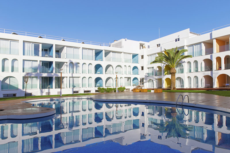 Ebano Hotel Apartments & Spa in Playa d'en Bossa, Ibiza Außenaufnahme