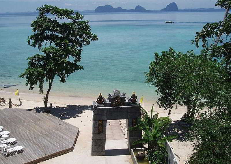 Koh Ngai Cliff Beach Resort in Ko Ngai, Krabi (Thailand) Terrasse