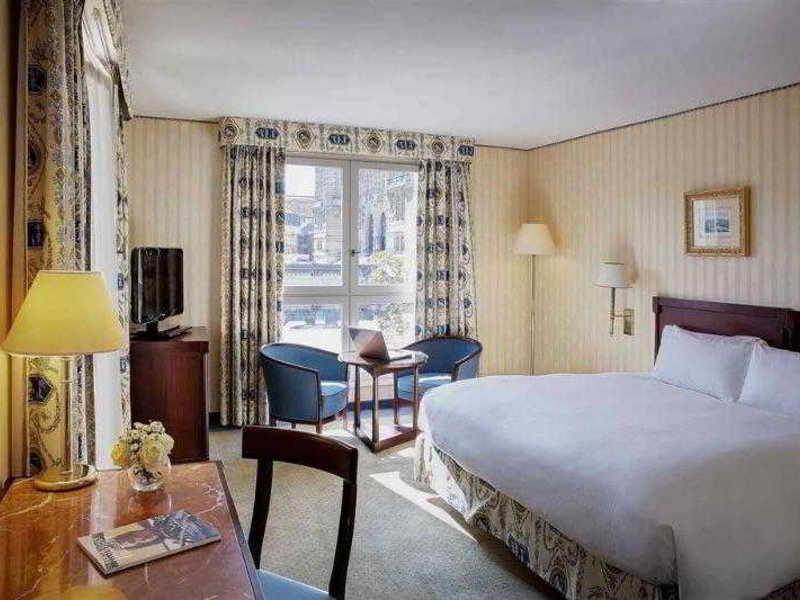 Le Louis Versailles Château Hotel - MGallery in Versailles, Paris-Charles De Gaulle Wohnbeispiel