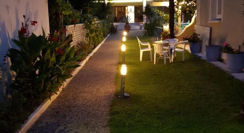 George Hotel in Limenas, Kavala (Thassos) Außenaufnahme