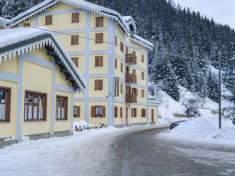 Hotel Milano in Santa Caterina Valfurva, Mailand (Bergamo) Außenaufnahme