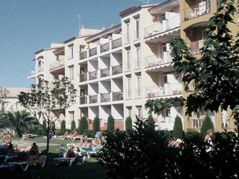 Apartaments Turistics Comte D'Empuries in Empuriabrava, Barcelona Außenaufnahme