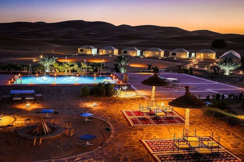 Yakout Merzouga Luxury Camp in Merzouga, Marrakesch (Marokko) Pool