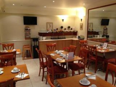 Treehouse London in London, London-Heathrow Restaurant