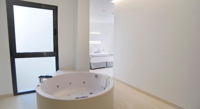 Sindic Hotel in Mahón, Menorca (Mahon) Badezimmer