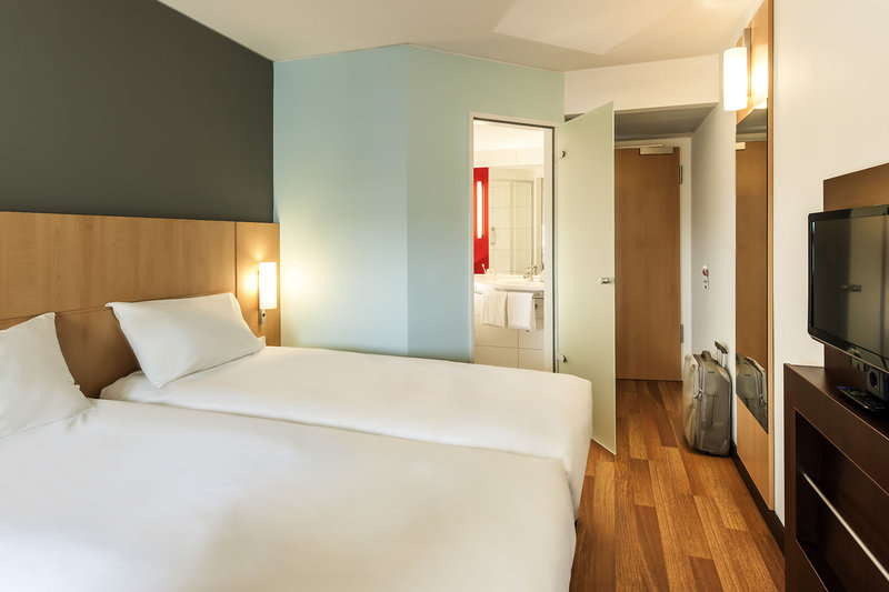 ibis Berlin Kurfuerstendamm Hotel in Berlin, Berlin-Tegel (DE) Wohnbeispiel