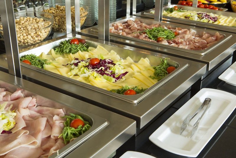 Dolce by Wyndham Milan Malpensa in Somma Lombardo, Mailand (Malpensa) Restaurant