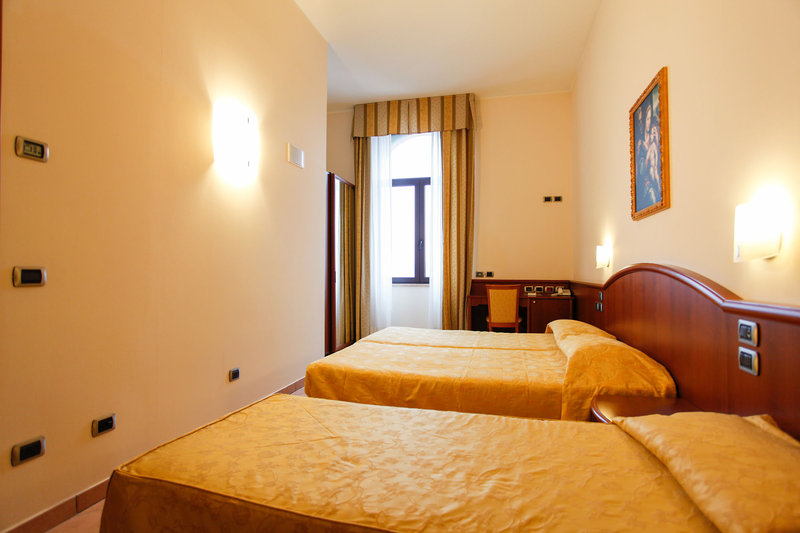 Garda Family House in Castelletto, Mailand (Malpensa) Wohnbeispiel