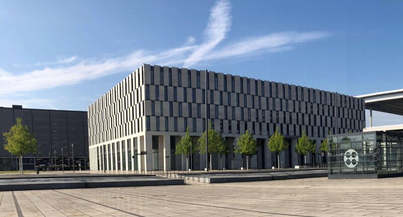 Steigenberger Airport Hotel Berlin in Schönefeld, Berlin (DE) Außenaufnahme