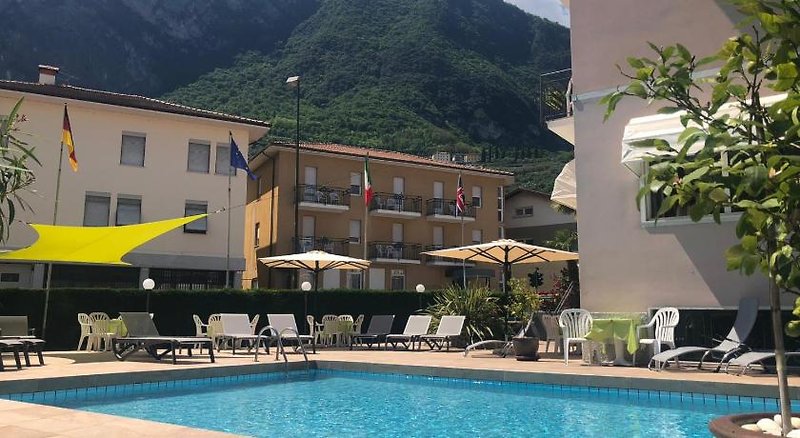 Alberello in Riva del Garda, Pool