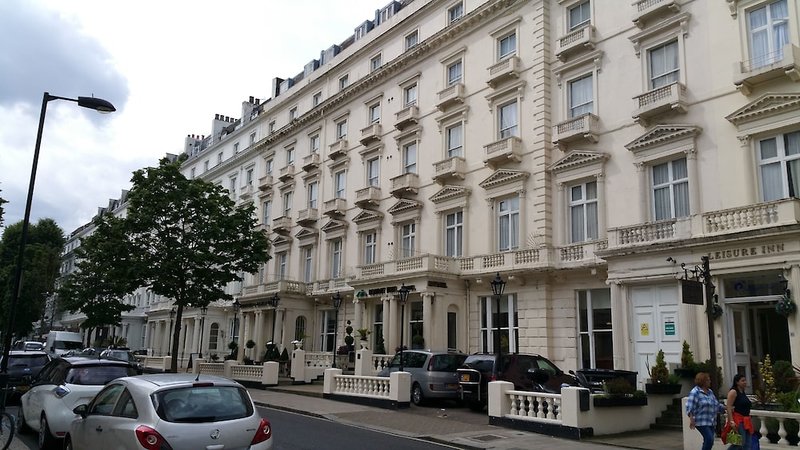 Holiday Villa Hotel und Suites in London, London-Alle Flughäfen Außenaufnahme