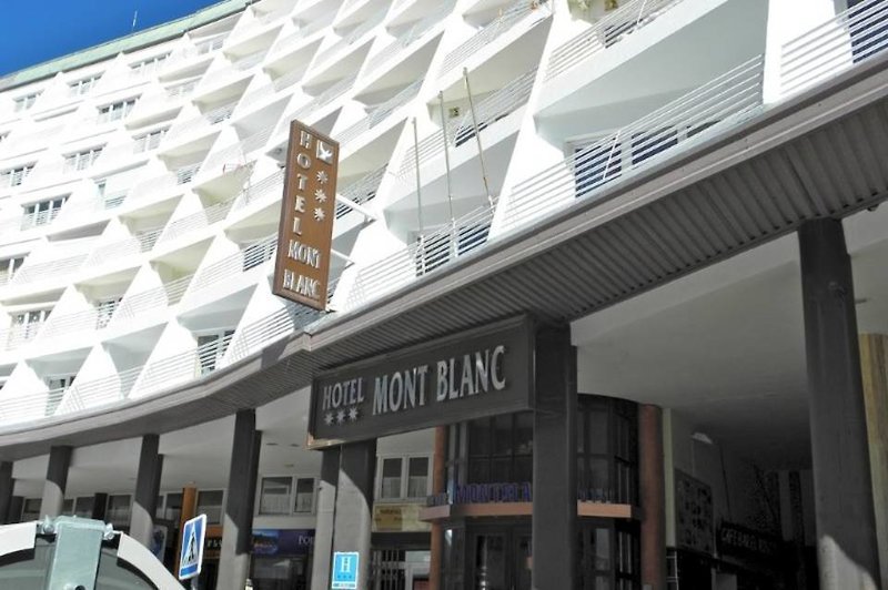 Hotel Mont Blanc in Sierra Nevada, Malaga Außenaufnahme