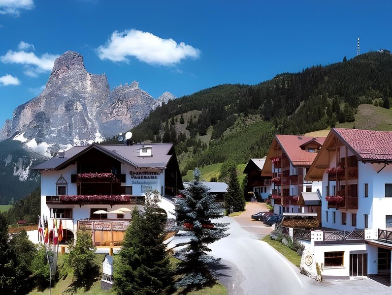 Sporthotel Panorama in Corvara in Badia, Bolzano Außenaufnahme