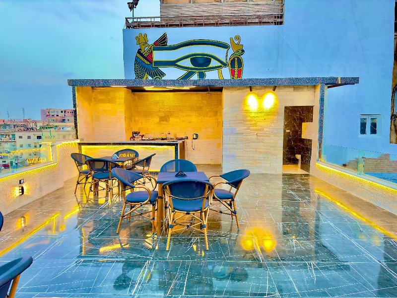 Pyramids Enigma Grand Lodge in Gizeh, Kairo Hallenbad