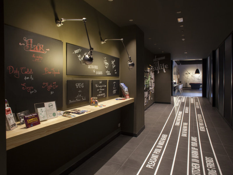 Bar