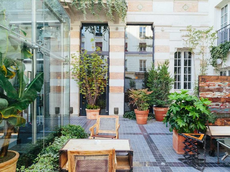 Kube Paris in Paris, Paris-Charles De Gaulle Außenaufnahme