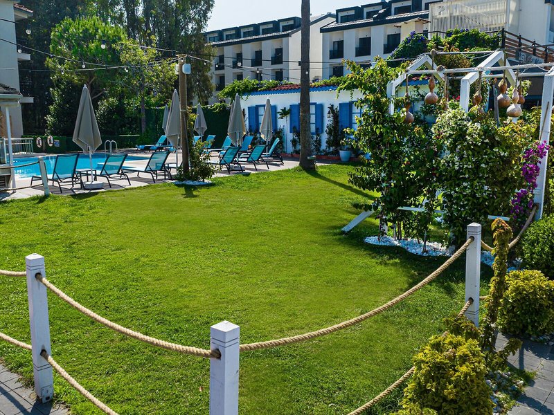 Uras Beach Hotel in Fethiye, Dalaman Außenaufnahme