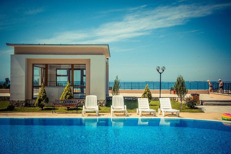 Grand Resort Crown Fort Club in Sweti Wlas, Burgas Pool