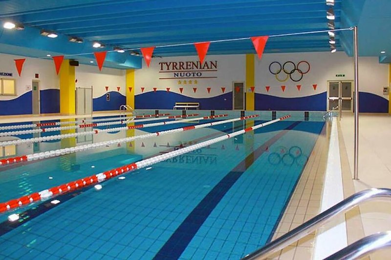 Hallenbad