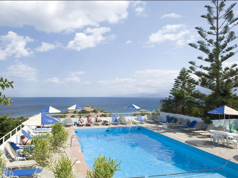 Ledra Studios in Agios Nikolaos, Karpathos Pool