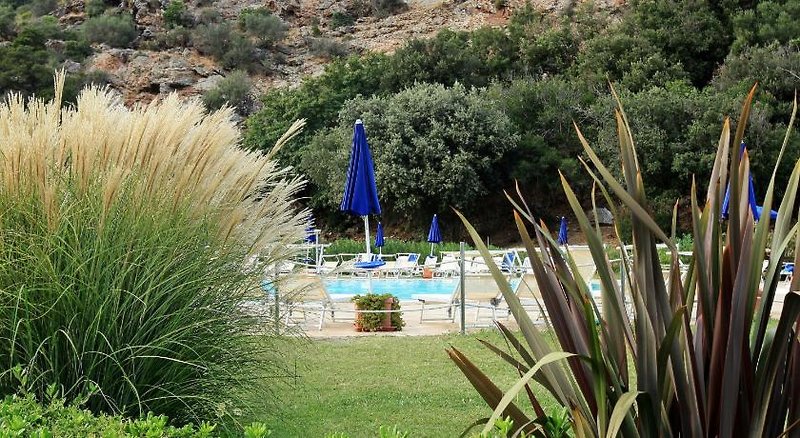 Ortano Mare Village Residence in Rio Marina, Pisa Garten