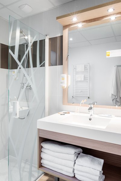 Aparthotel Adagio access Paris Clichy in Clichy, Paris-Charles De Gaulle Badezimmer