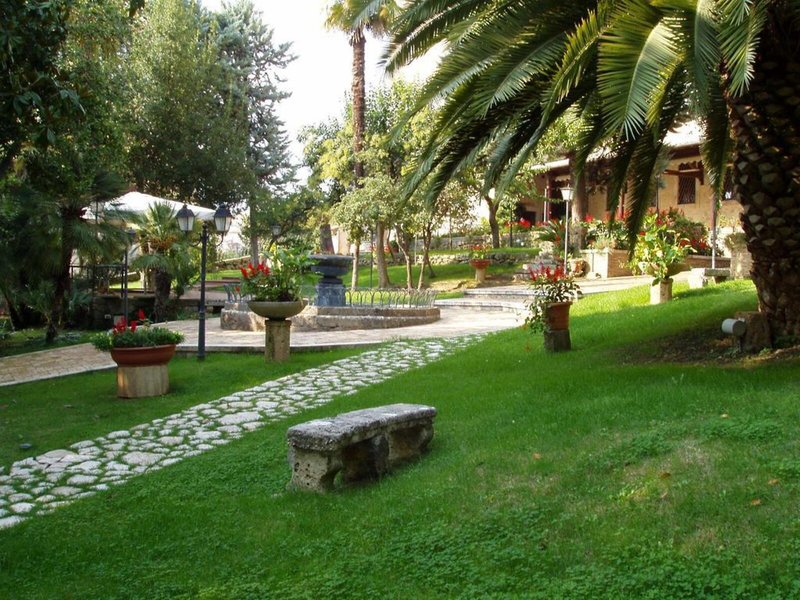 Il Cavalier D'Arpino in Arpino, Rom-Fiumicino Außenaufnahme