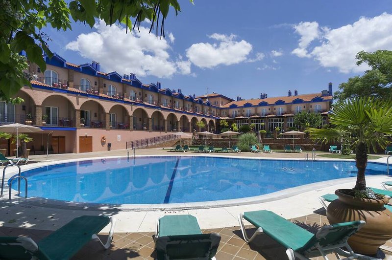 MS Aguamarina Suites in Torremolinos, Malaga Pool