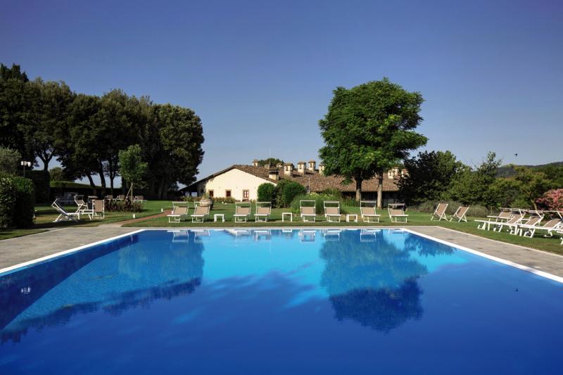 Tenuta di Artimino - Appartamenti in Artimino, Pisa Pool
