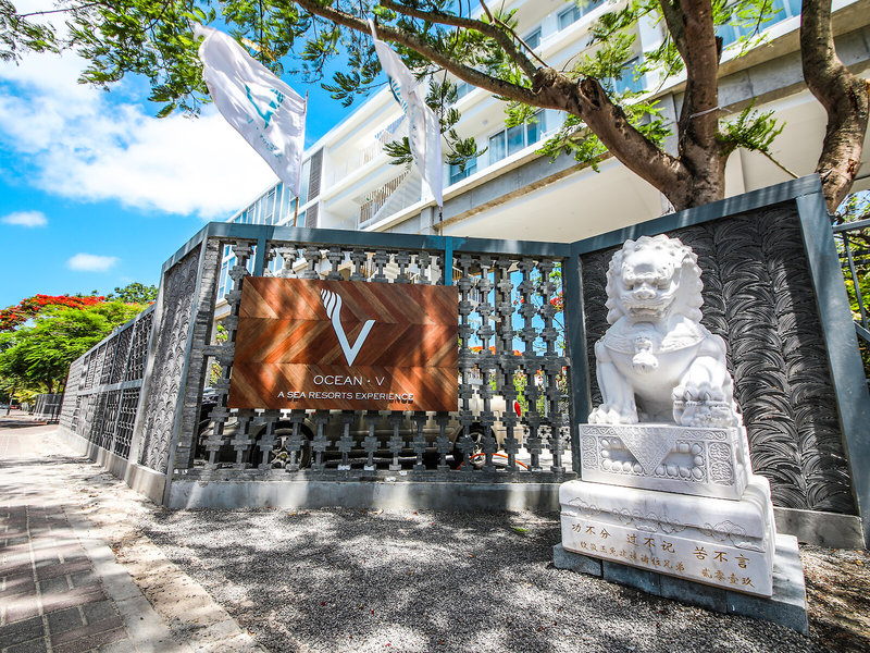 Ocean V Hotel in Péreybère, Port Louis, Mauritius Außenaufnahme