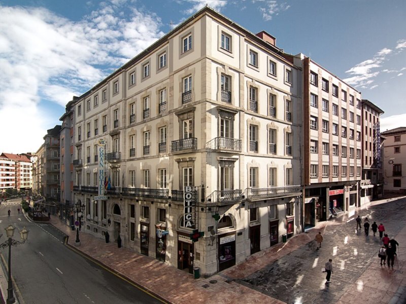 Atiram Gran Hotel España in Oviedo, Asturias Außenaufnahme