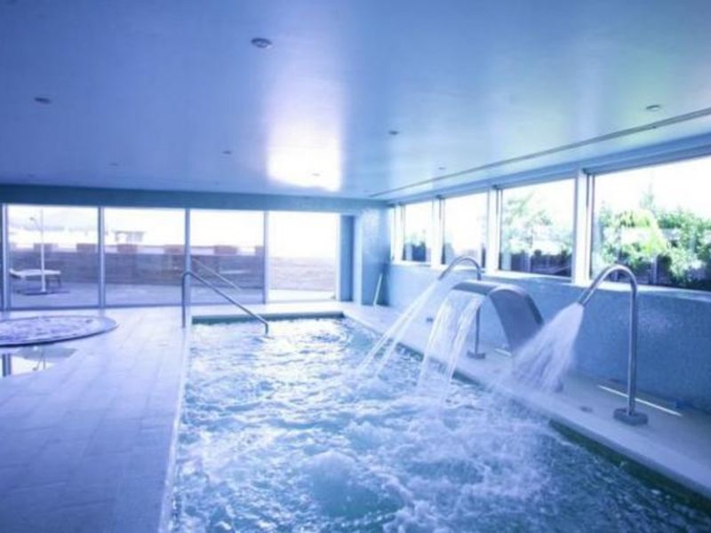 Hallenbad