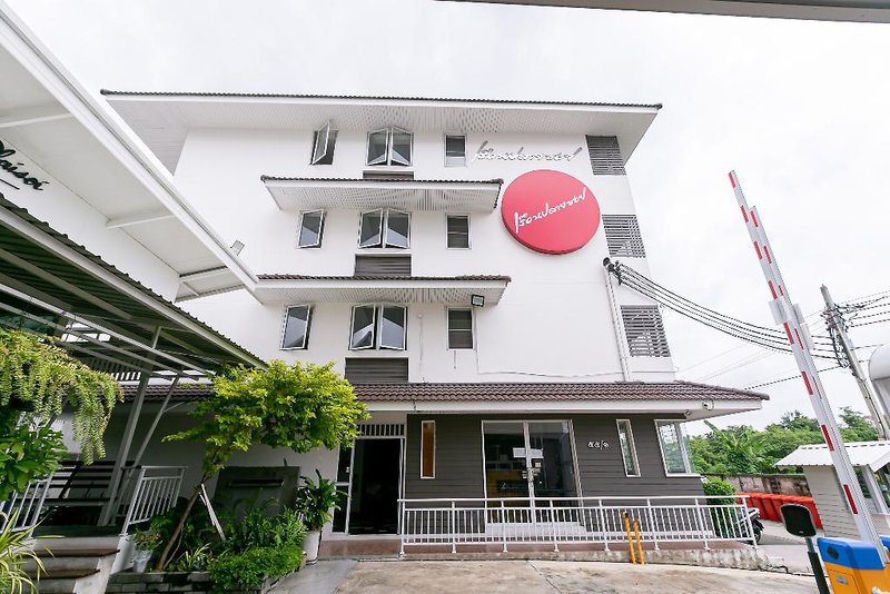 Ruan Plaisoi Apartment in Bangkok, Bangkok Außenaufnahme