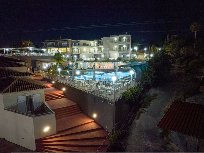 Panorama Resort in Finikounda, Kalamata Außenaufnahme