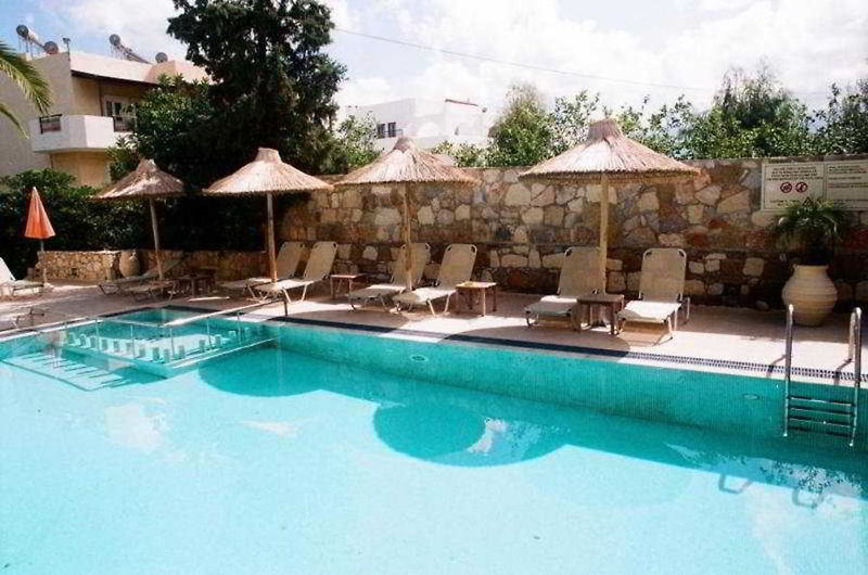 Irida Chic Aparthotel in Stalida, Heraklion (Kreta) Pool