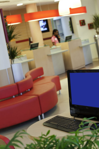 ibis Paris Gare du Nord Château-Landon 10ème in Paris, Paris-Charles De Gaulle Internetcafe