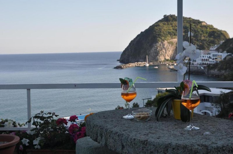 Hotel Ferdinando Terme in Sant'Angelo, Neapel Strand