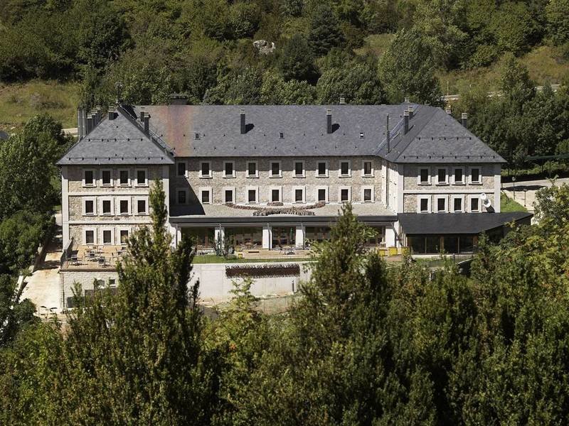Hotel Santa Cristina Petit Spa in Canfranc, Madrid Außenaufnahme