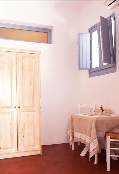 Anatoli Hotel in Fira, Santorini Wohnbeispiel