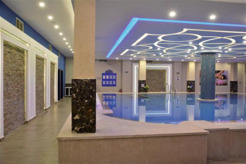 Hallenbad