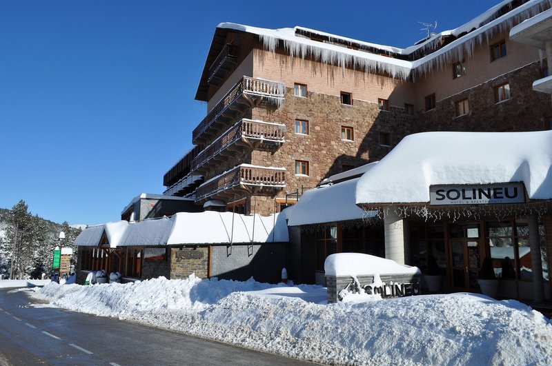 Hotel Solineu in La Molina, Barcelona Außenaufnahme