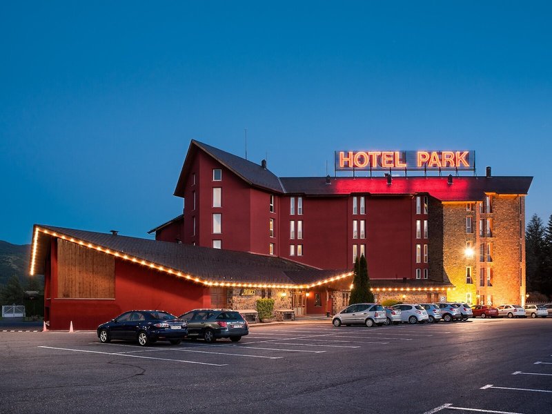 Park-Hotel Puigcerdà & Spa in Puigcerdà, Barcelona Außenaufnahme