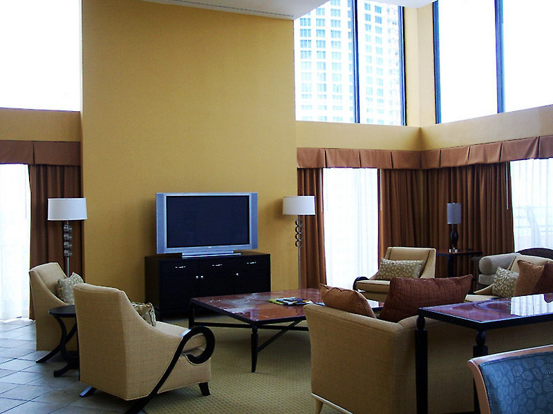Hilton Downtown Miami in Miami, Florida - Ostküste Außenaufnahme Hilton Downtown Miami in Miami, Florida - Ostküste Außenaufnahme