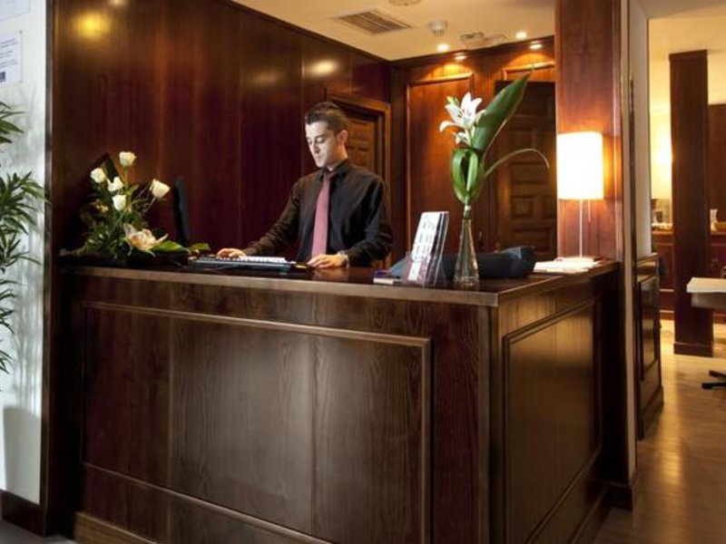 Toledo Imperial in Toledo, Madrid Lounge/Empfang