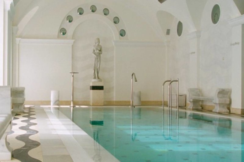 Hallenbad