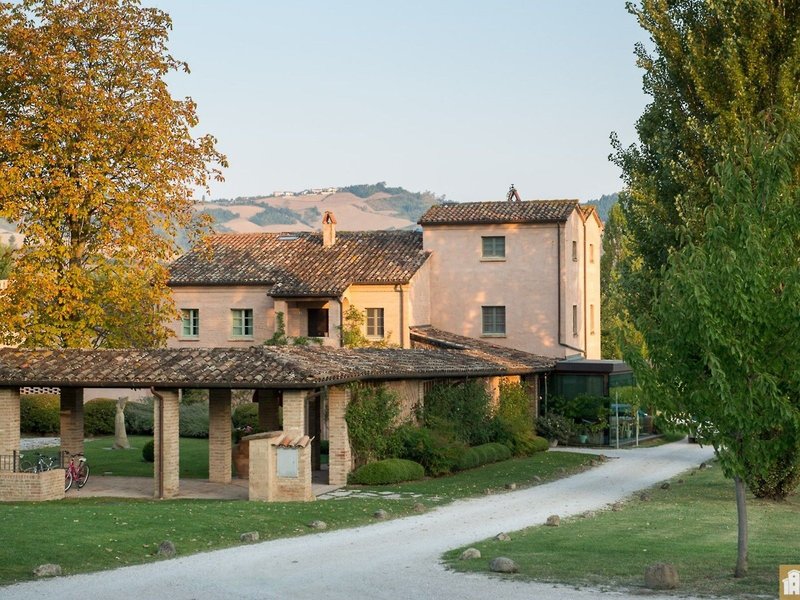 Tenuta Santi Giacomo e Filippo in Urbino, Ancona (Italien) Außenaufnahme