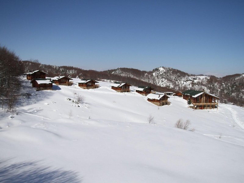 Sfendamos Wood Village in Naoussa, Thessaloniki (Chalkidiki) Außenaufnahme
