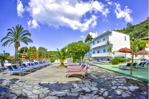La Mandorla in Barano d'Ischia, Neapel Strand