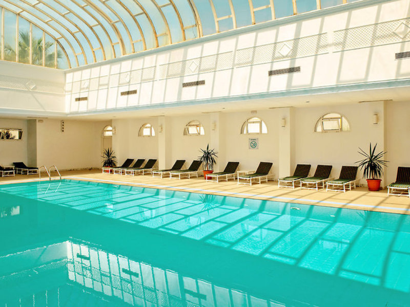 Hallenbad
